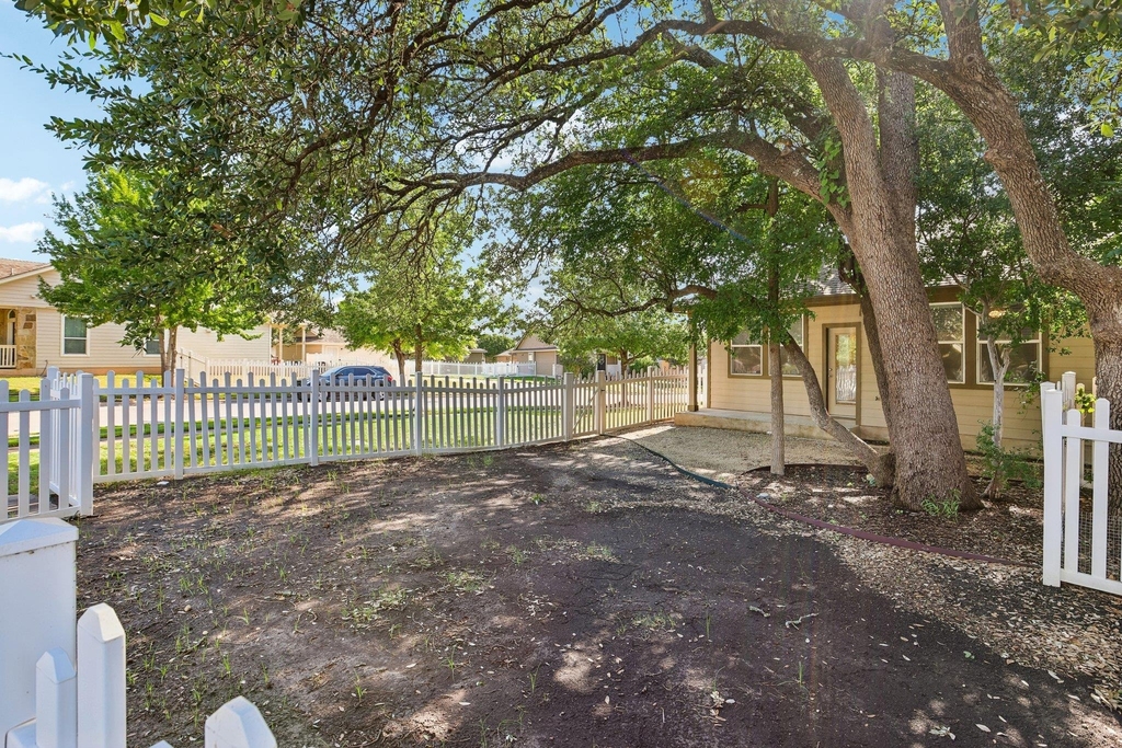711 Rolling Oak Dr - Photo 30