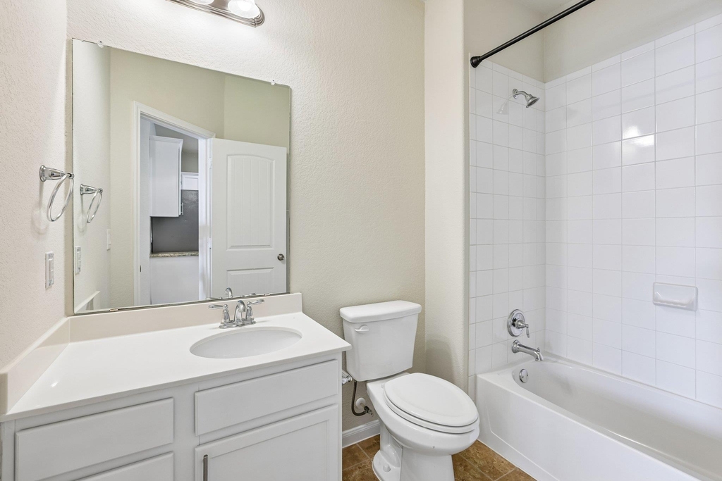 711 Rolling Oak Dr - Photo 15