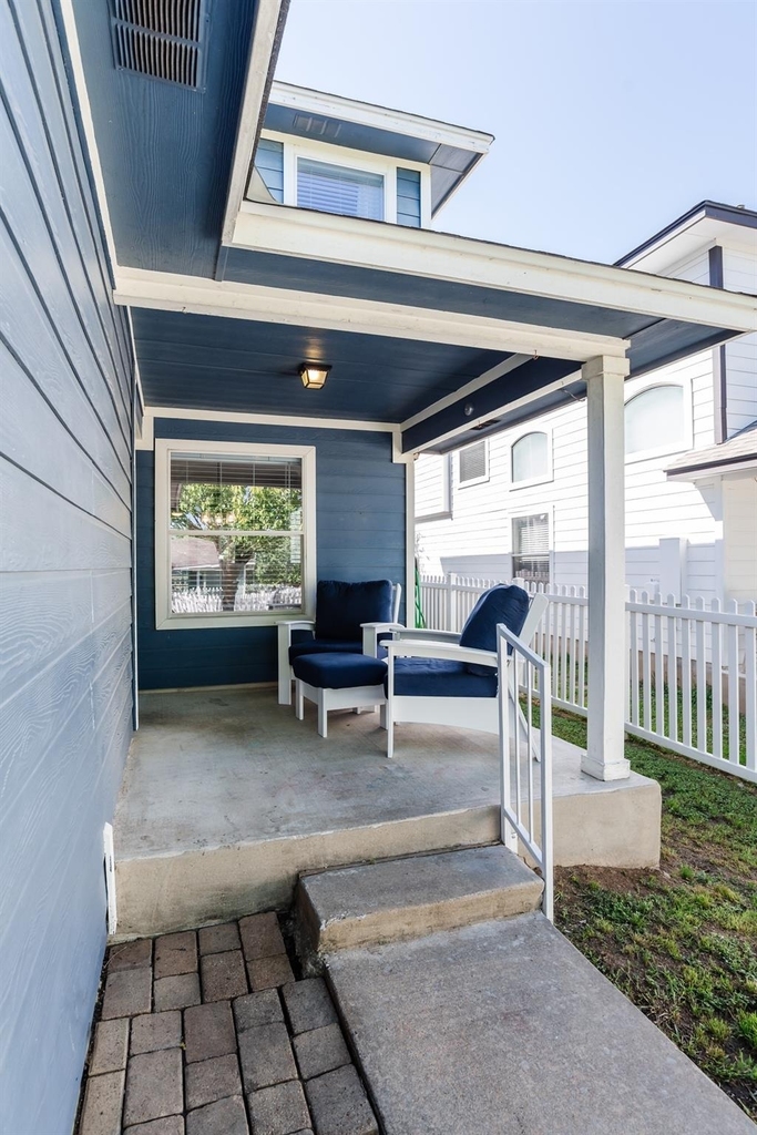 532 Sampson - Photo 34