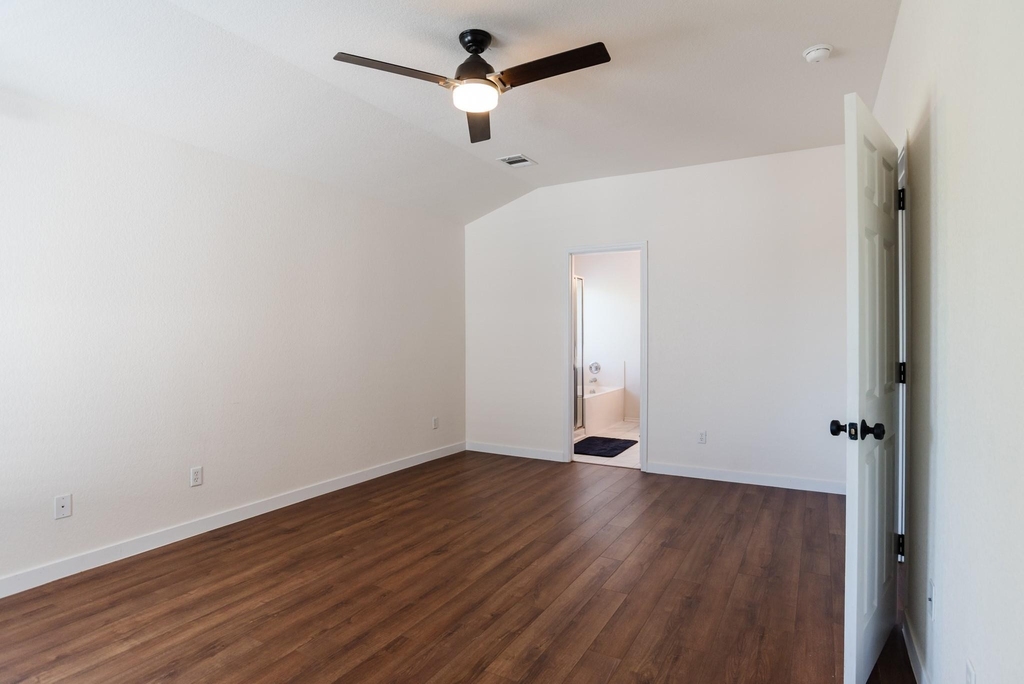 532 Sampson - Photo 21