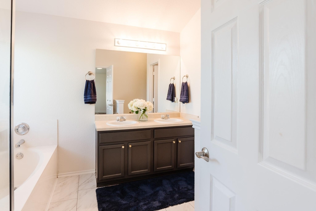 532 Sampson - Photo 23