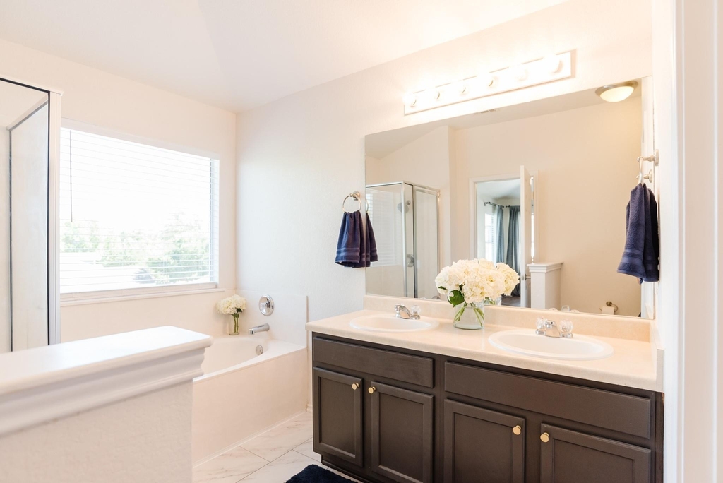 532 Sampson - Photo 25