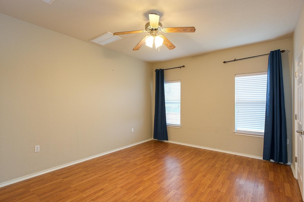 10312 Lone Pine Ln - Photo 19