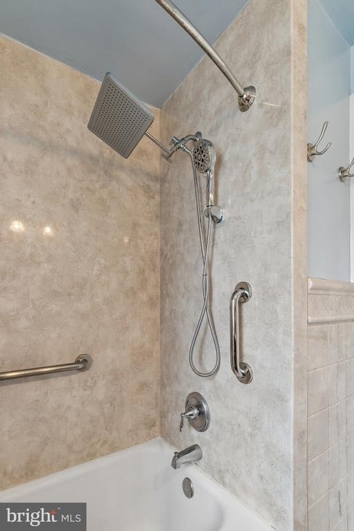 556 Anne Street - Photo 41