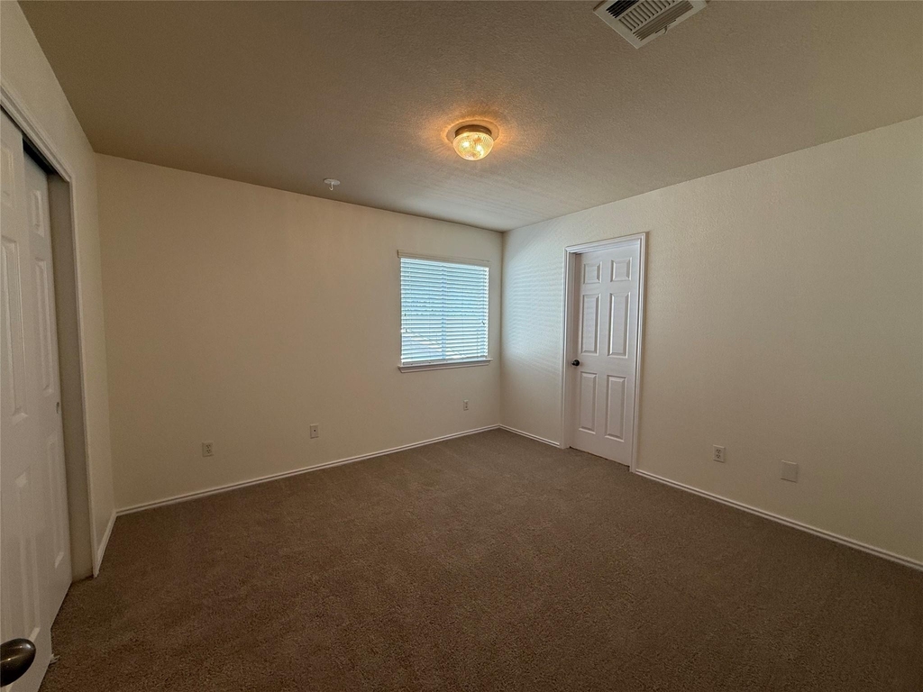 104 Lava Bed Dr - Photo 9