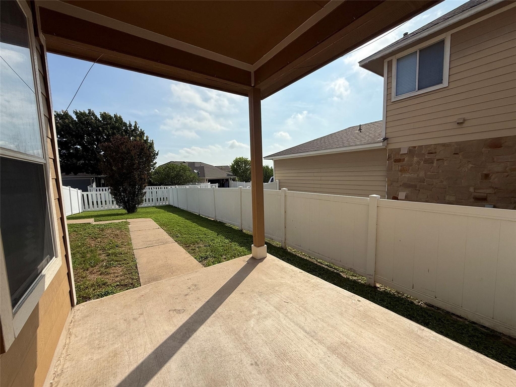 104 Lava Bed Dr - Photo 12