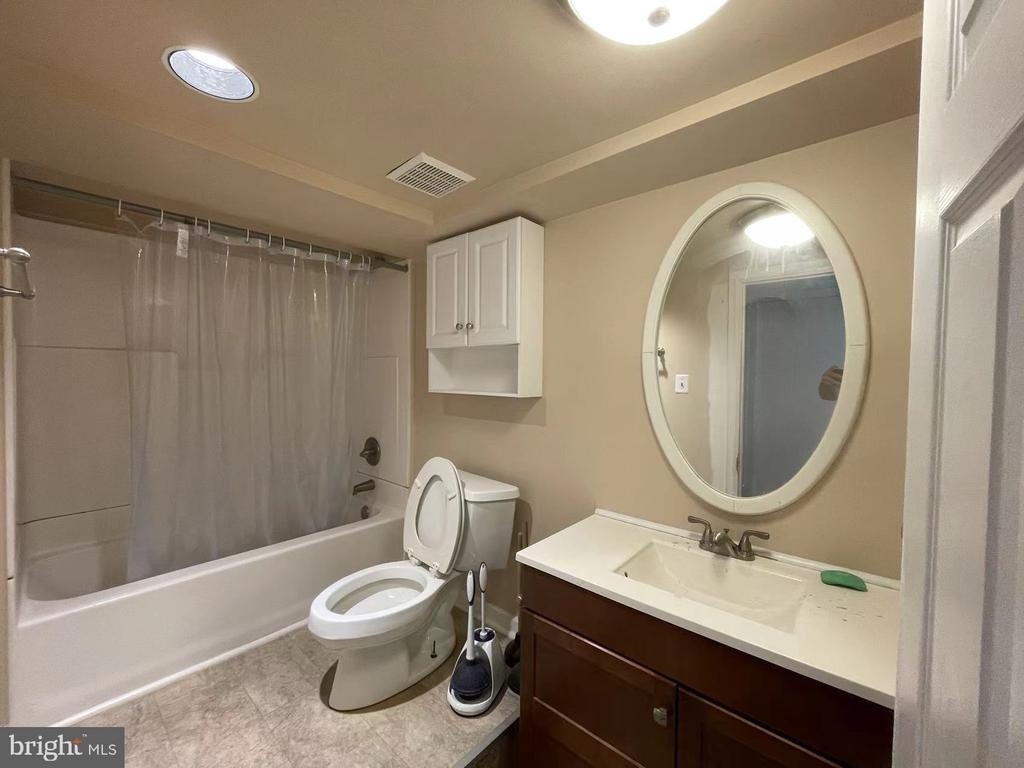 1822 Old York Road - Photo 2