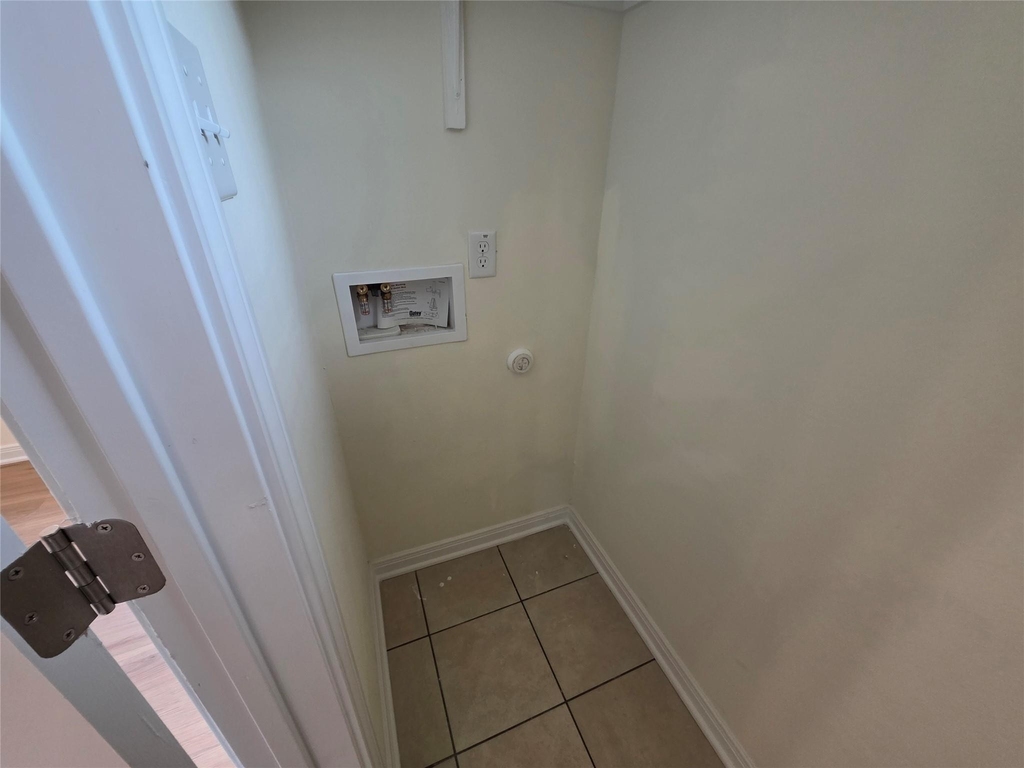 100 E 7th St - Photo 10