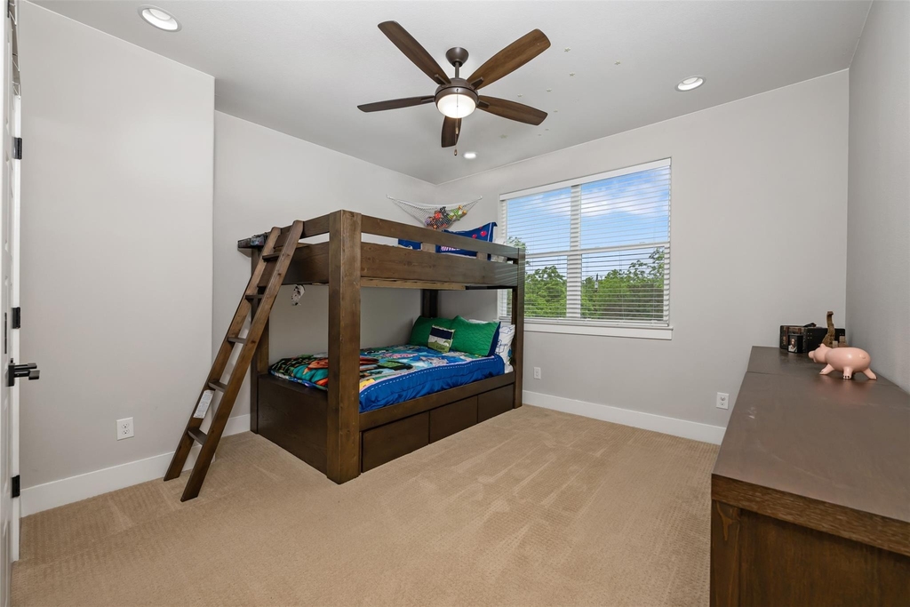 408 W 16th St - Photo 30