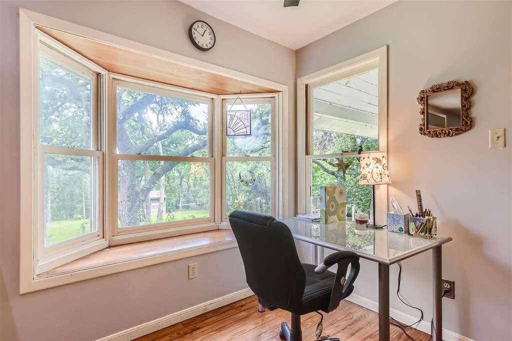 6804 Vine St - Photo 5