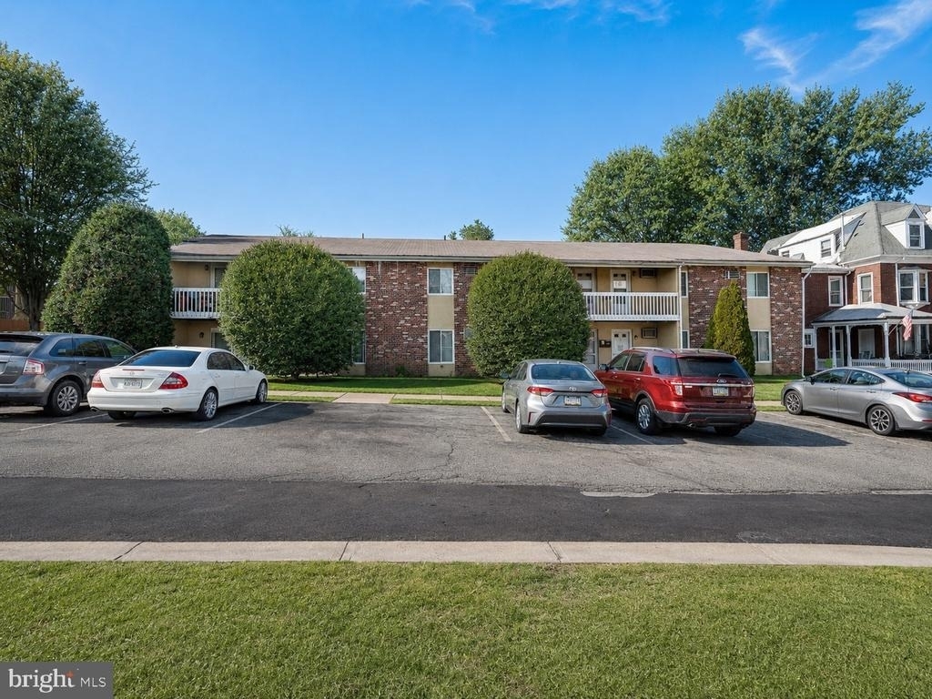300 N Penn Street - Photo 21