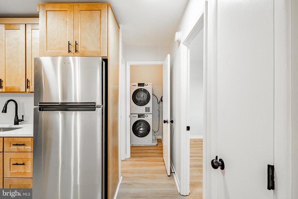 300 N Penn Street - Photo 12