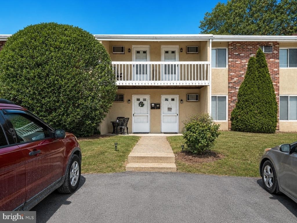 300 N Penn Street - Photo 22