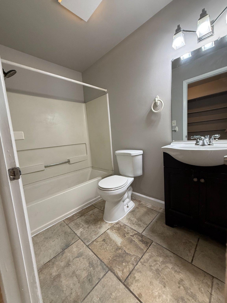 845 Poplar Street - Photo 4