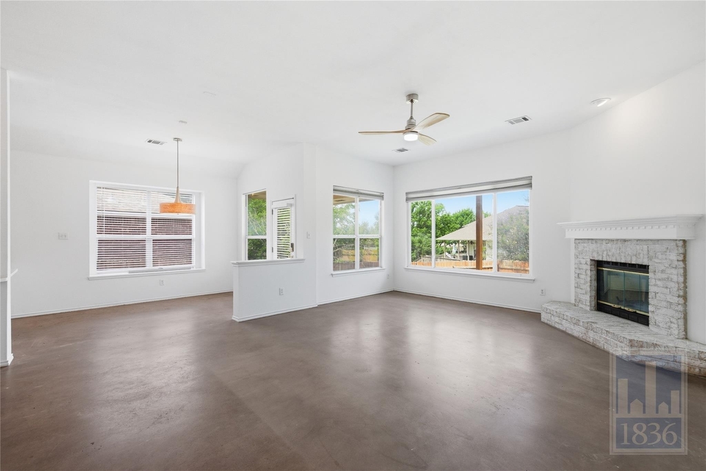 2217 Speidel Dr - Photo 9