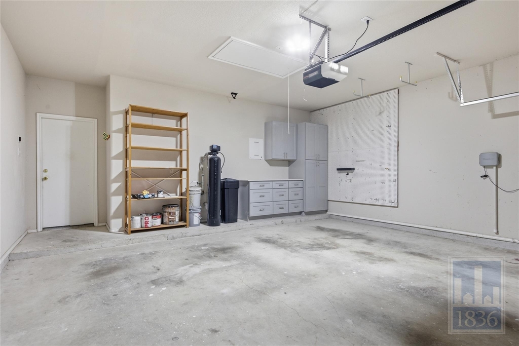 2217 Speidel Dr - Photo 25