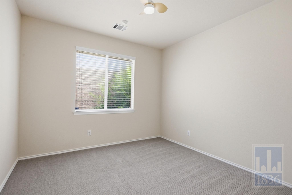2217 Speidel Dr - Photo 16