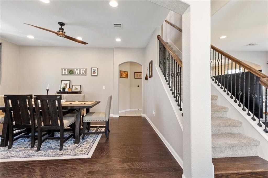 2337 Muzzie Ln - Photo 3