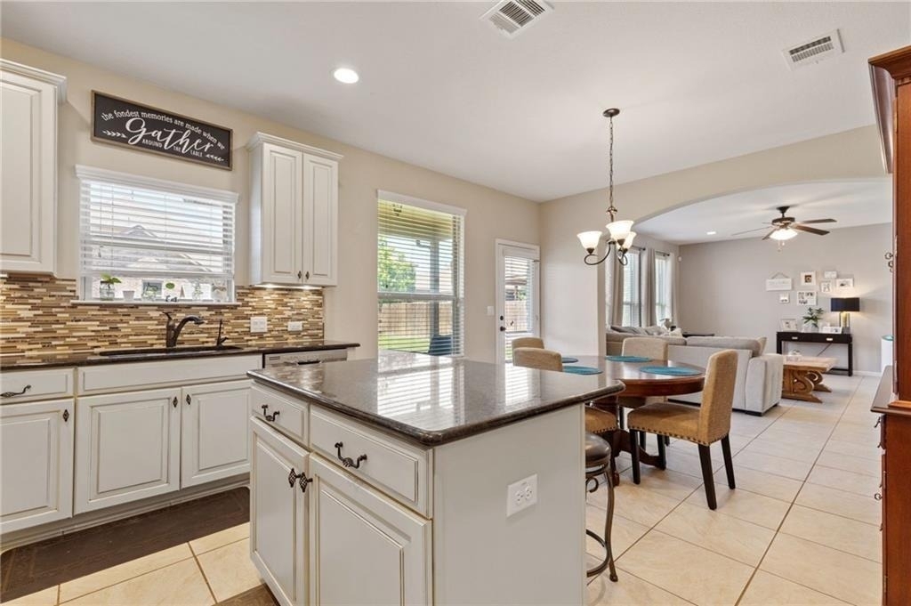 2337 Muzzie Ln - Photo 10