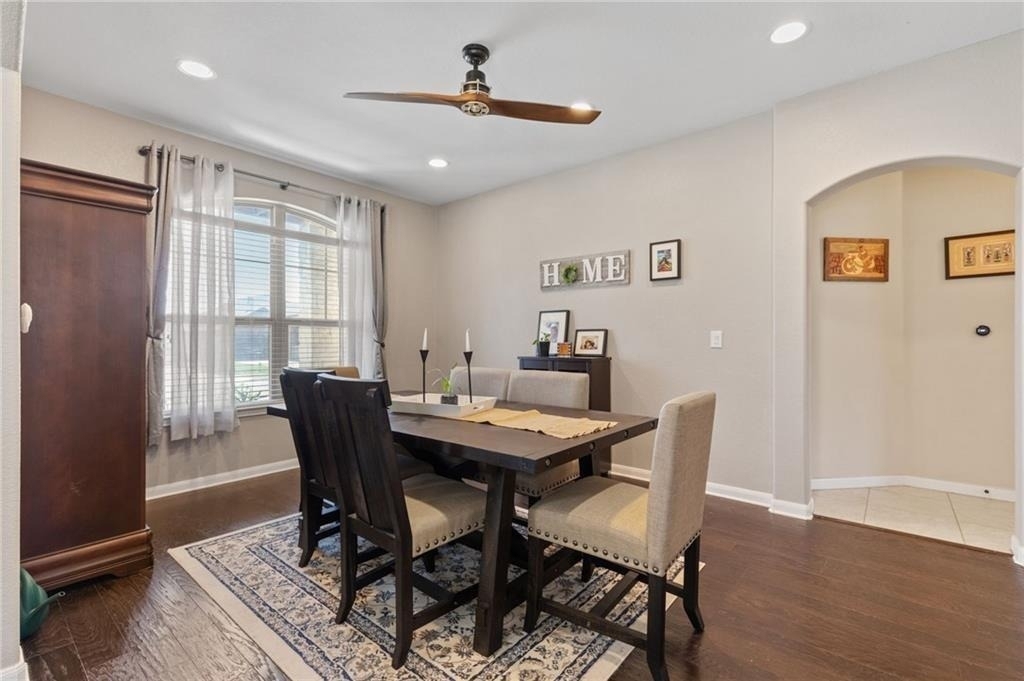 2337 Muzzie Ln - Photo 6