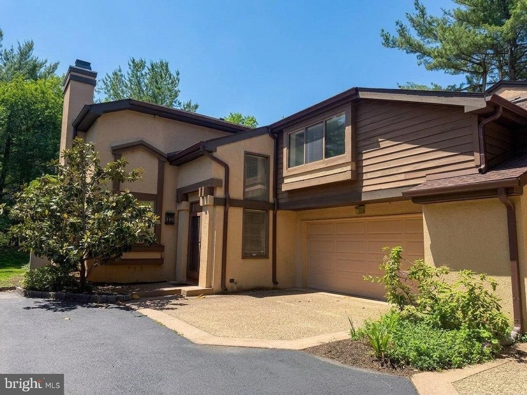 83 Sayre Drive - Photo 3
