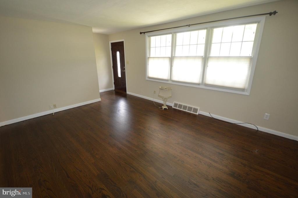 2140 Princeton Pike - Photo 6