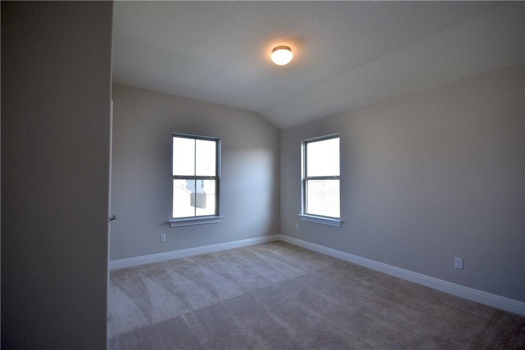 15911 Cessida St - Photo 14