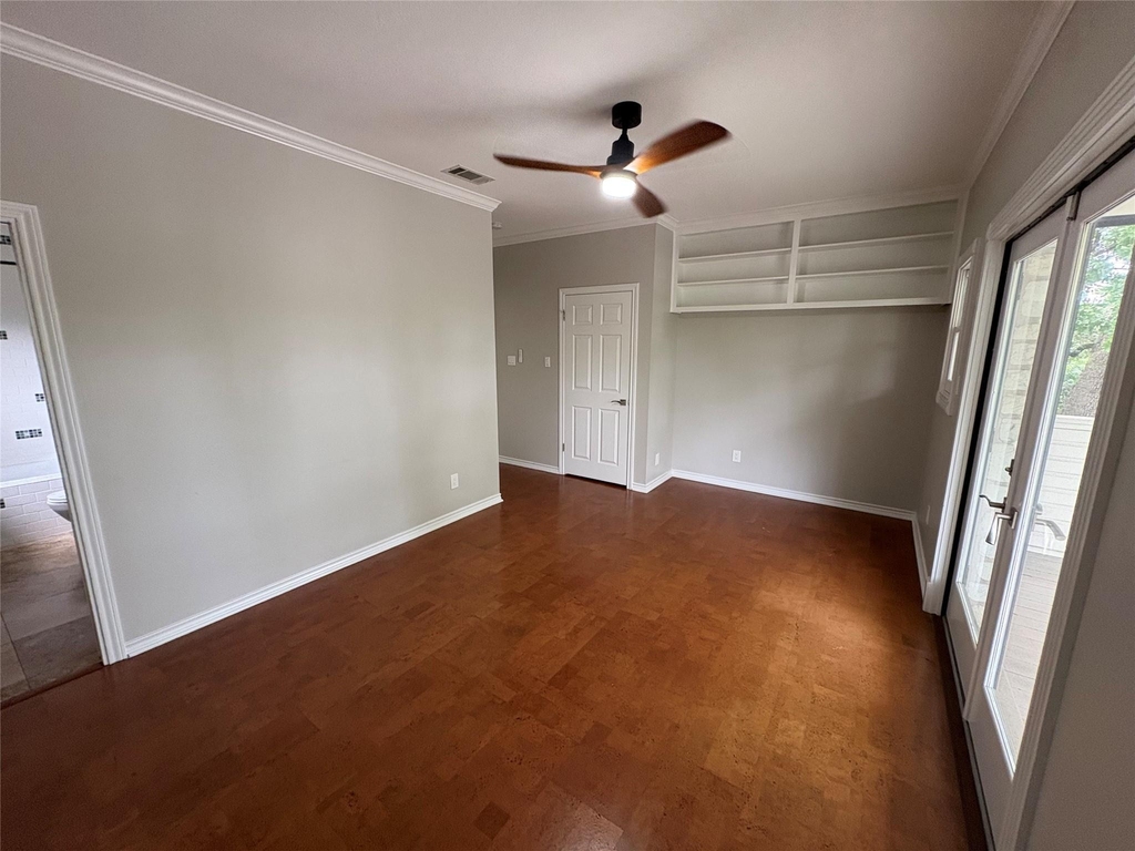 1204 W 39th St - Photo 27