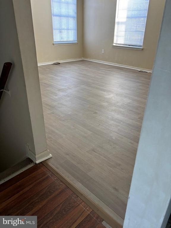 785 Jarvis Road - Photo 5