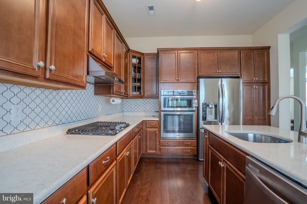 1802 Yearling Ct - Photo 18