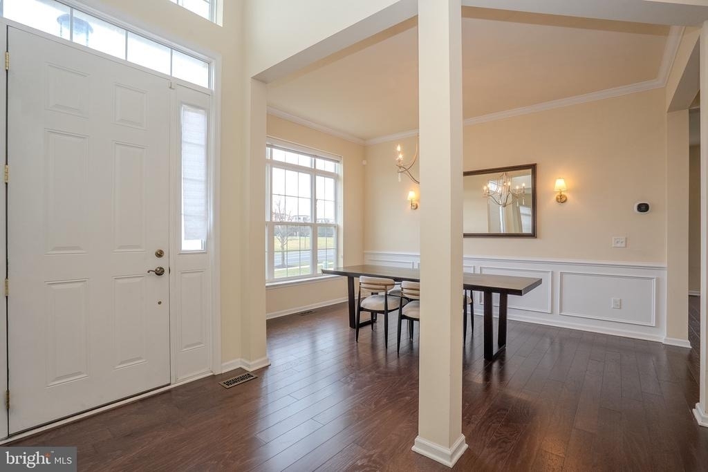 1802 Yearling Ct - Photo 8