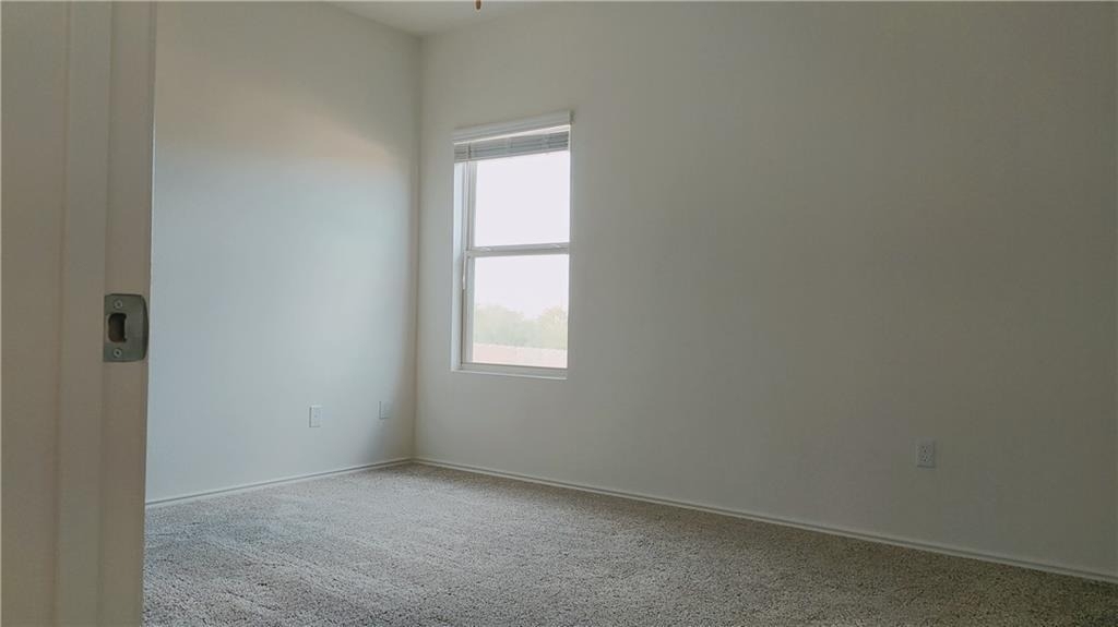 7400 Tonka Ln - Photo 5