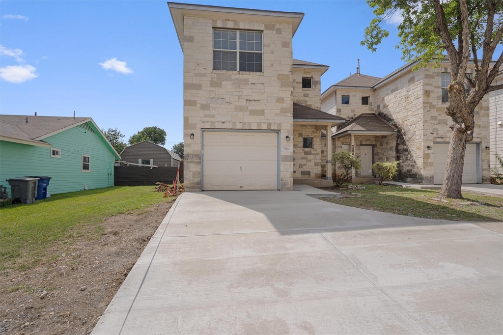 7502 Lazy Creek Dr - Photo 29