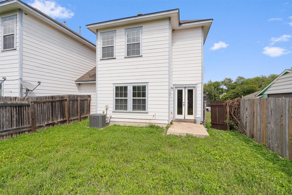 7502 Lazy Creek Dr - Photo 25