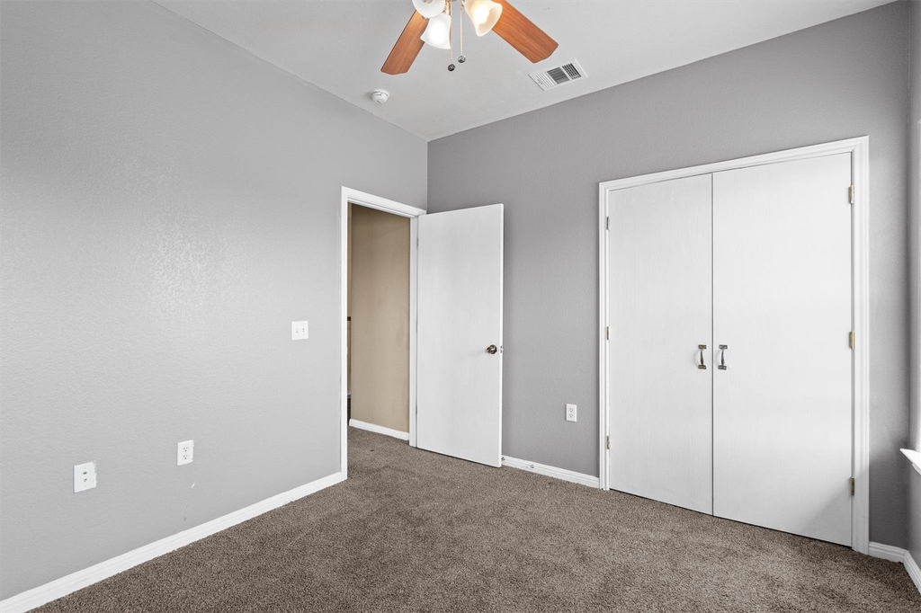 7502 Lazy Creek Dr - Photo 21