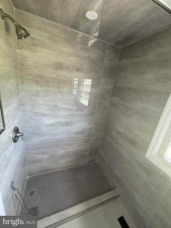 41 Messenger Lane - Photo 7