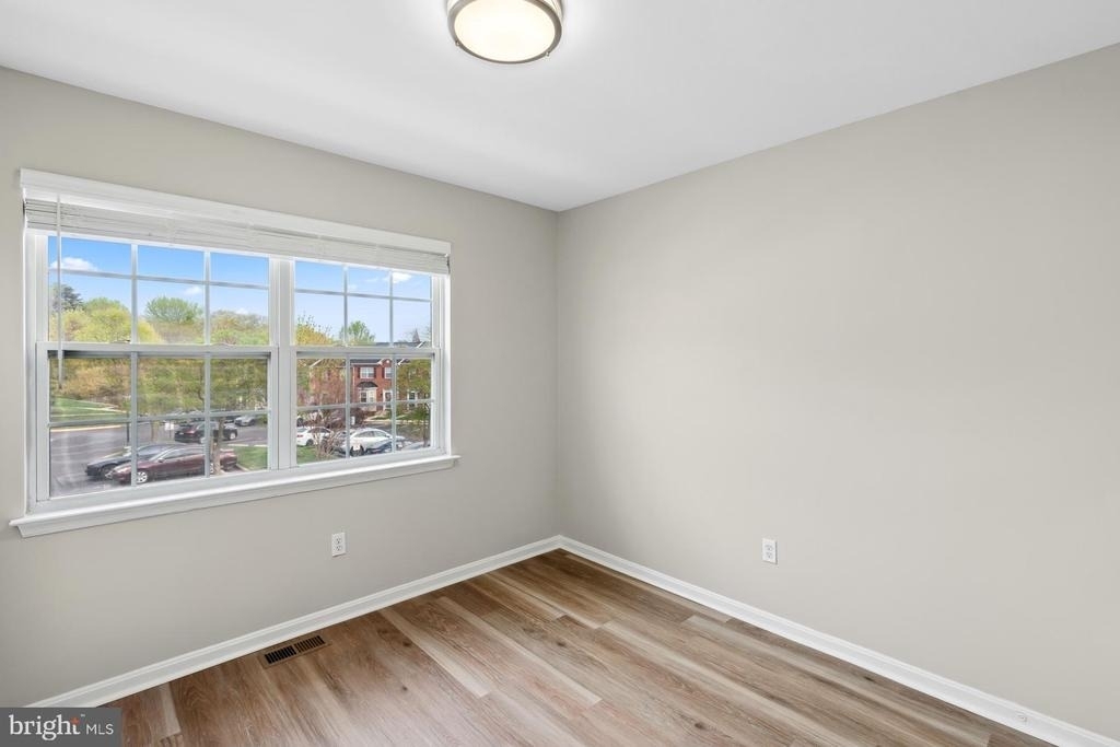 4935 Wall Flower Way - Photo 24