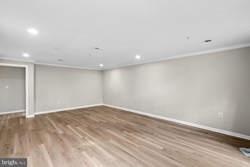 4935 Wall Flower Way - Photo 13