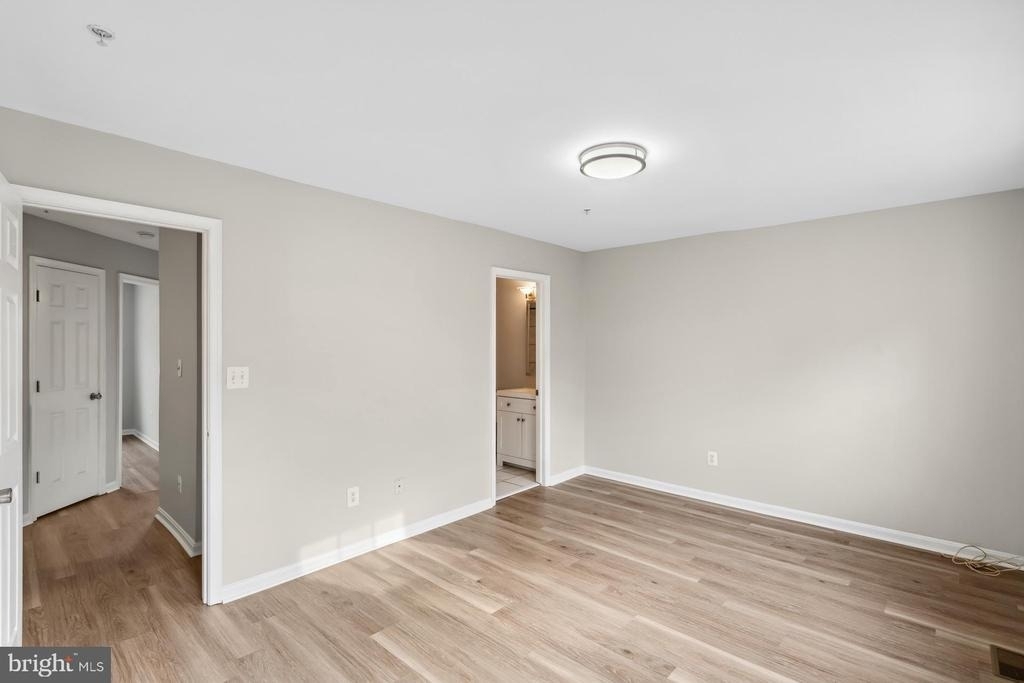 4935 Wall Flower Way - Photo 18