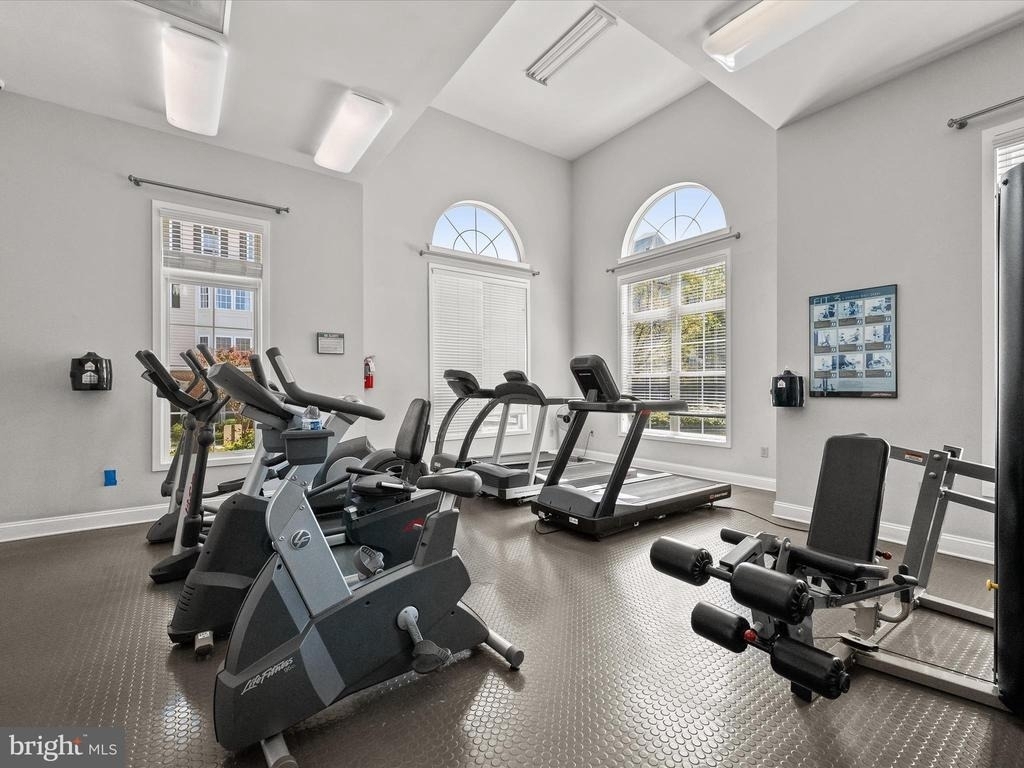 563 Pelican Avenue - Photo 38