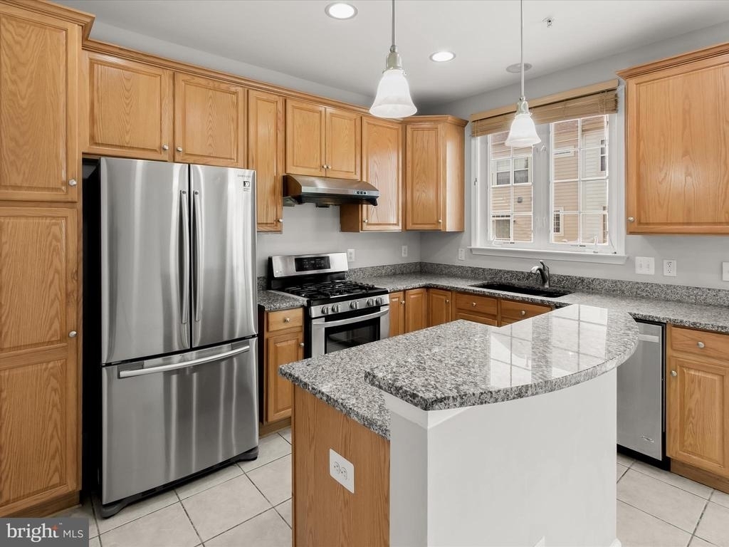 563 Pelican Avenue - Photo 18