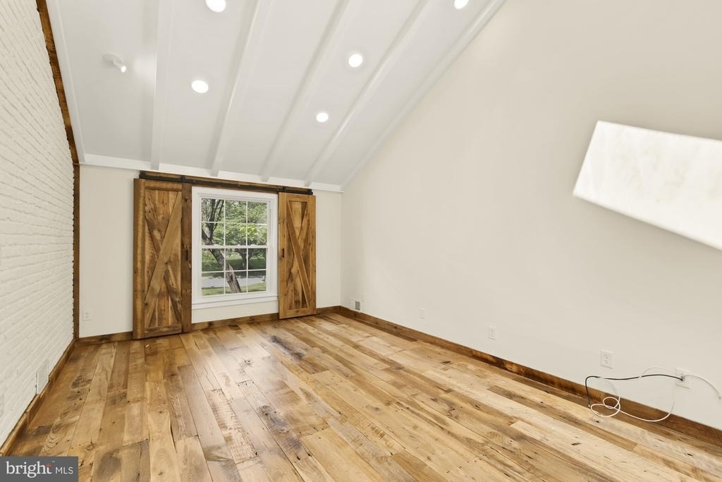 8416 Fox Run - Photo 14
