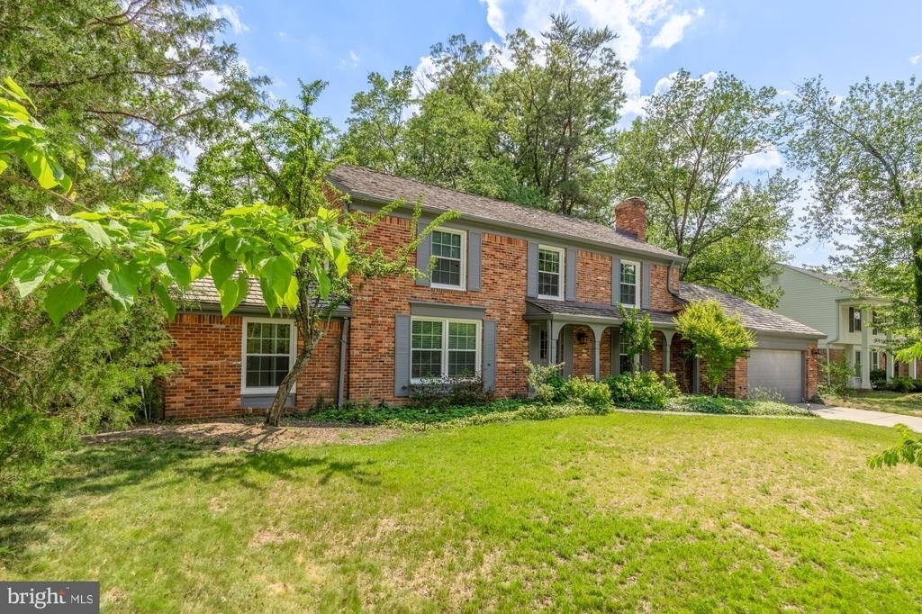 8416 Fox Run - Photo 2