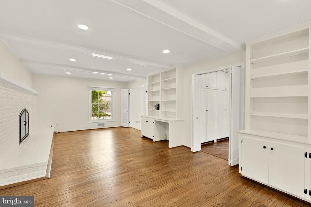 8416 Fox Run - Photo 25
