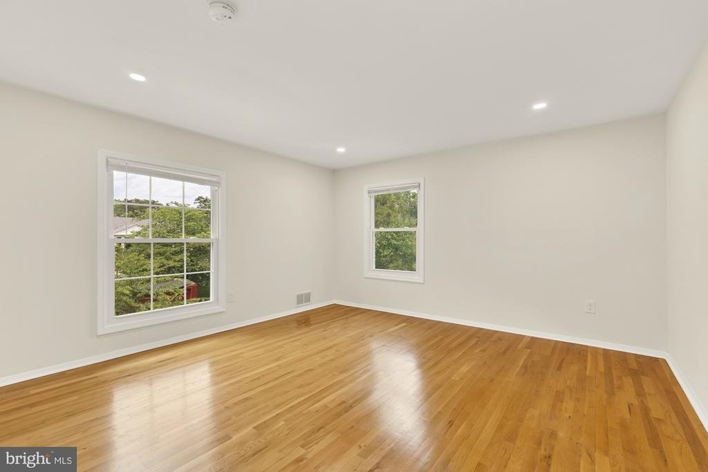 8416 Fox Run - Photo 33