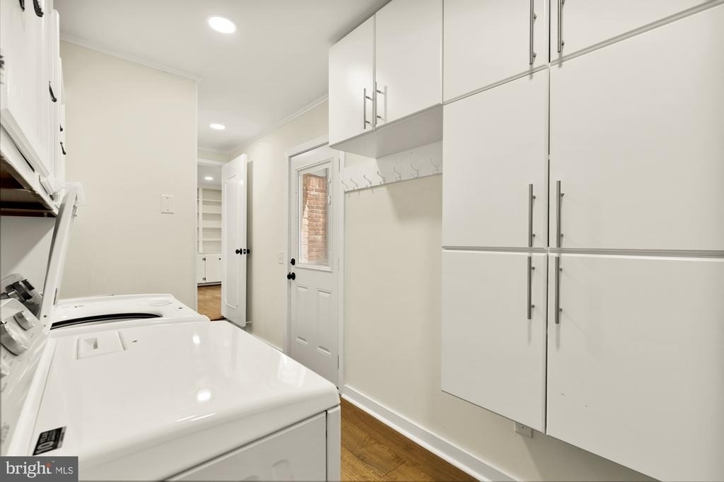 8416 Fox Run - Photo 30