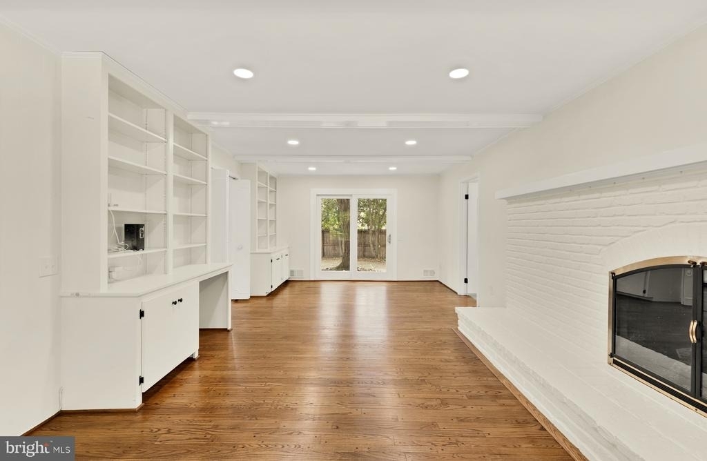 8416 Fox Run - Photo 26