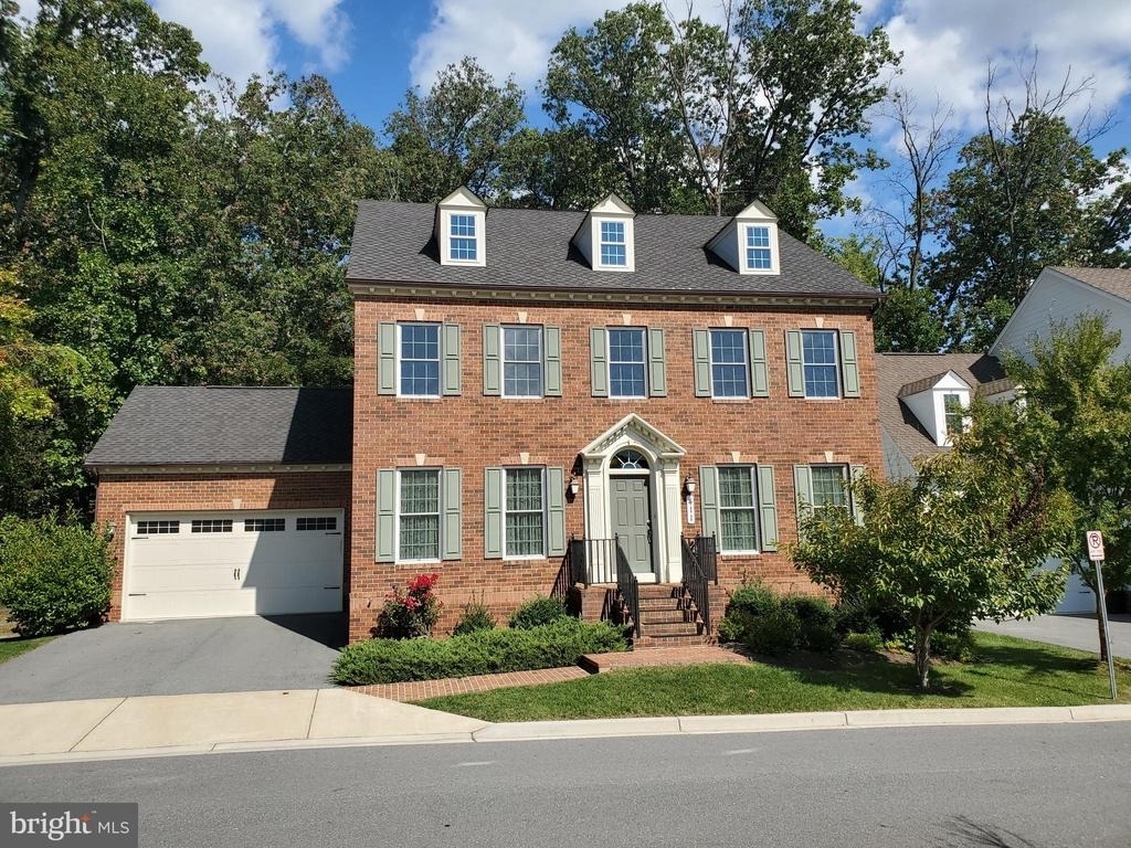 411 Greenebaum Lane - Photo 0