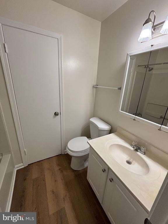 18318 Streamside Drive - Photo 9