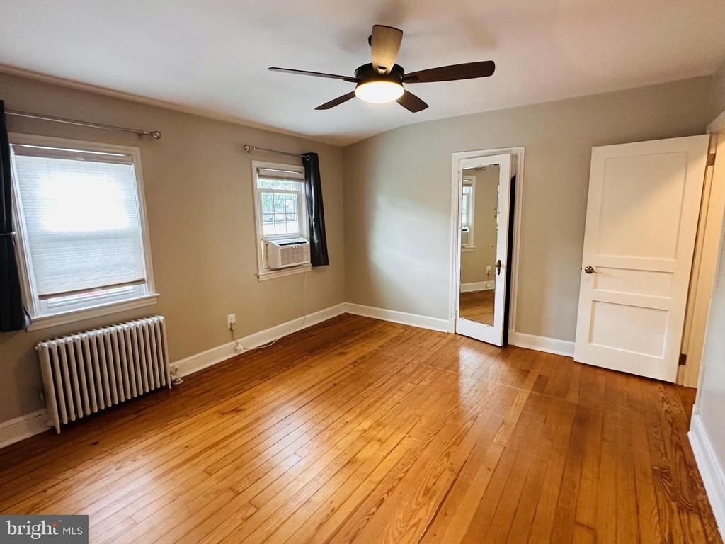 110 W 14th Street - Photo 9